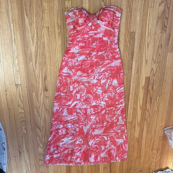 BCBGMaxAzria Pink Strapless Bodycon Dress - Picture 1 of 3